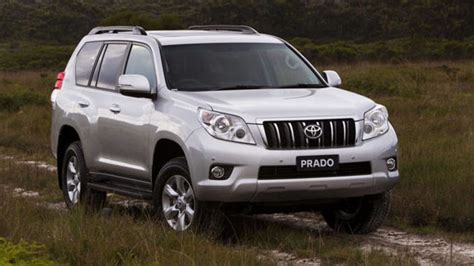 2013 toyota prado altitude price